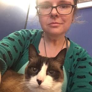 Meet your Posher, Tegan